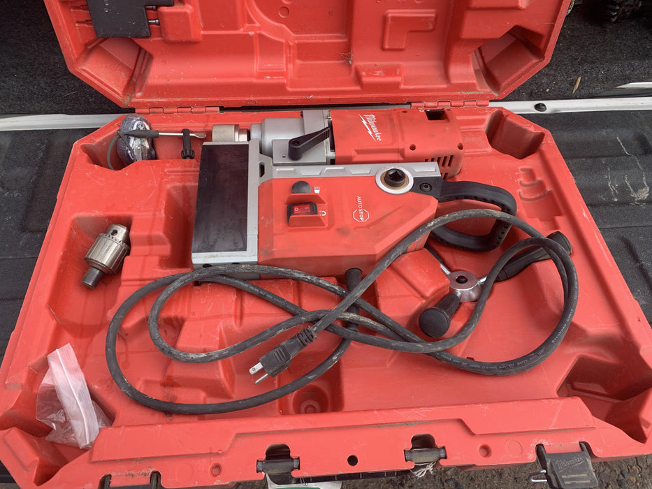 2021 MILWAUKEE 4272-21