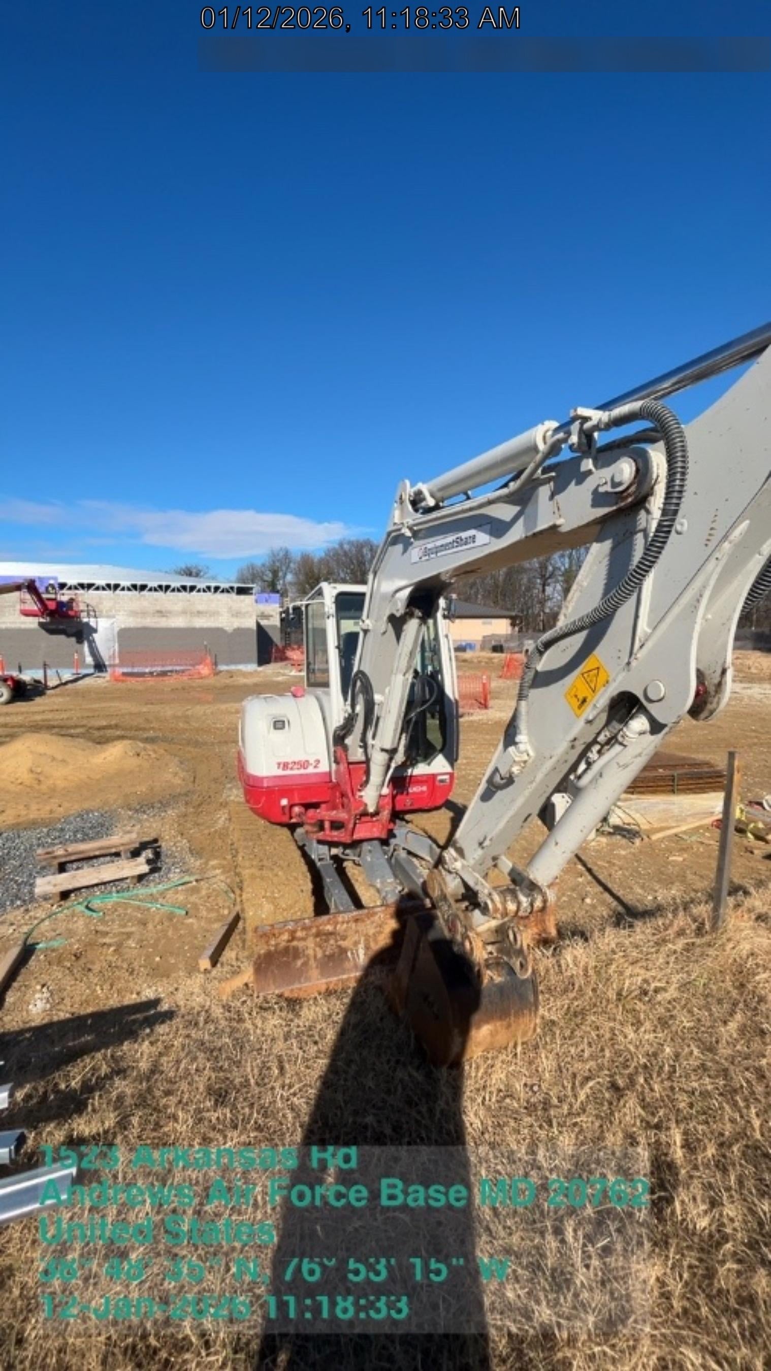 2022 TAKEUCHI TB250-2CR