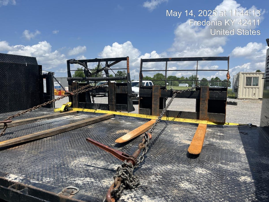 2024 ARROW MATERIAL HANDLING 72" Pallet Forks - Arrow