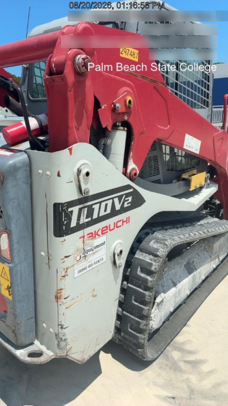 2023 TAKEUCHI TL10V2-CR