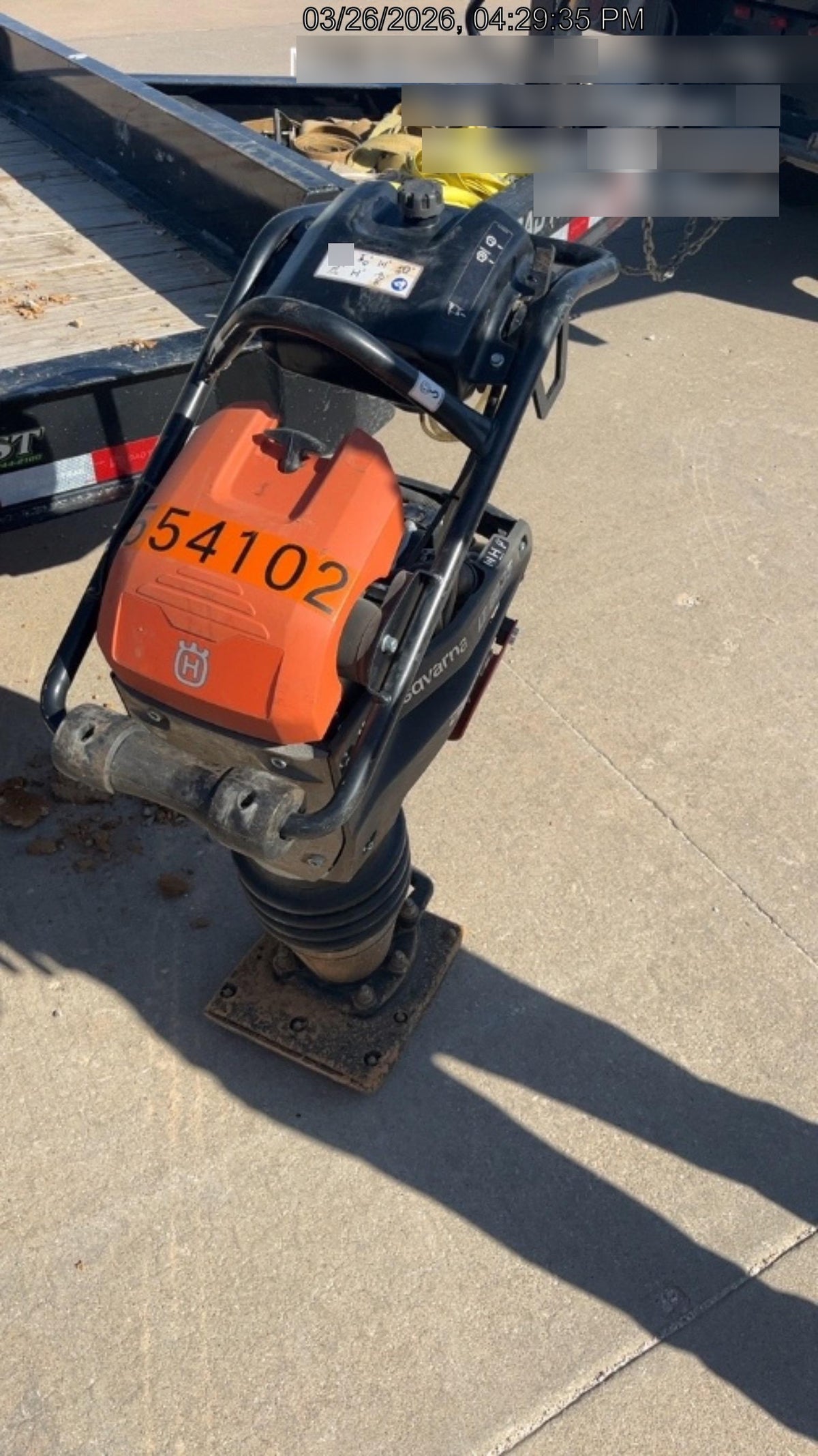 2025 HUSQVARNA LT6005