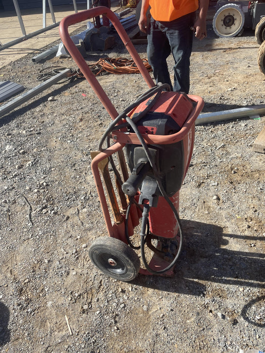 2020 HILTI TE 3000-AVR