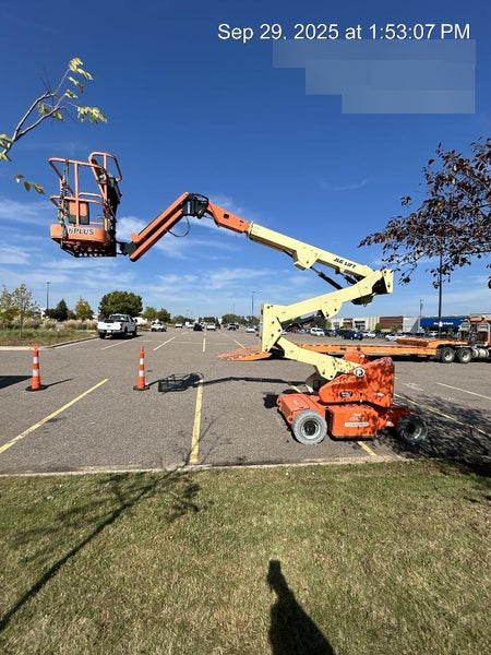 2019 JLG E400AJPN
