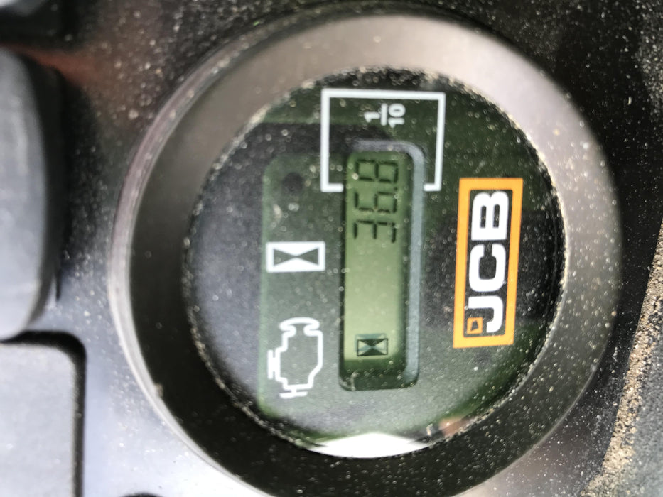 2019 JCB 509-42 Cab/Heat/Air, 74 HP, Solid Tires, STD Worklight, Beacon, Aux Hydraulics, Lifting Eye, Back up Alarm w/66" Carriage/60" Forks