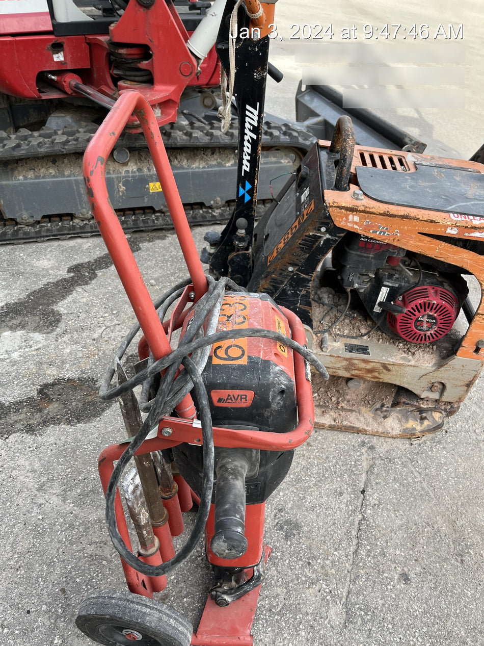 2020 HILTI TE 3000-AVR