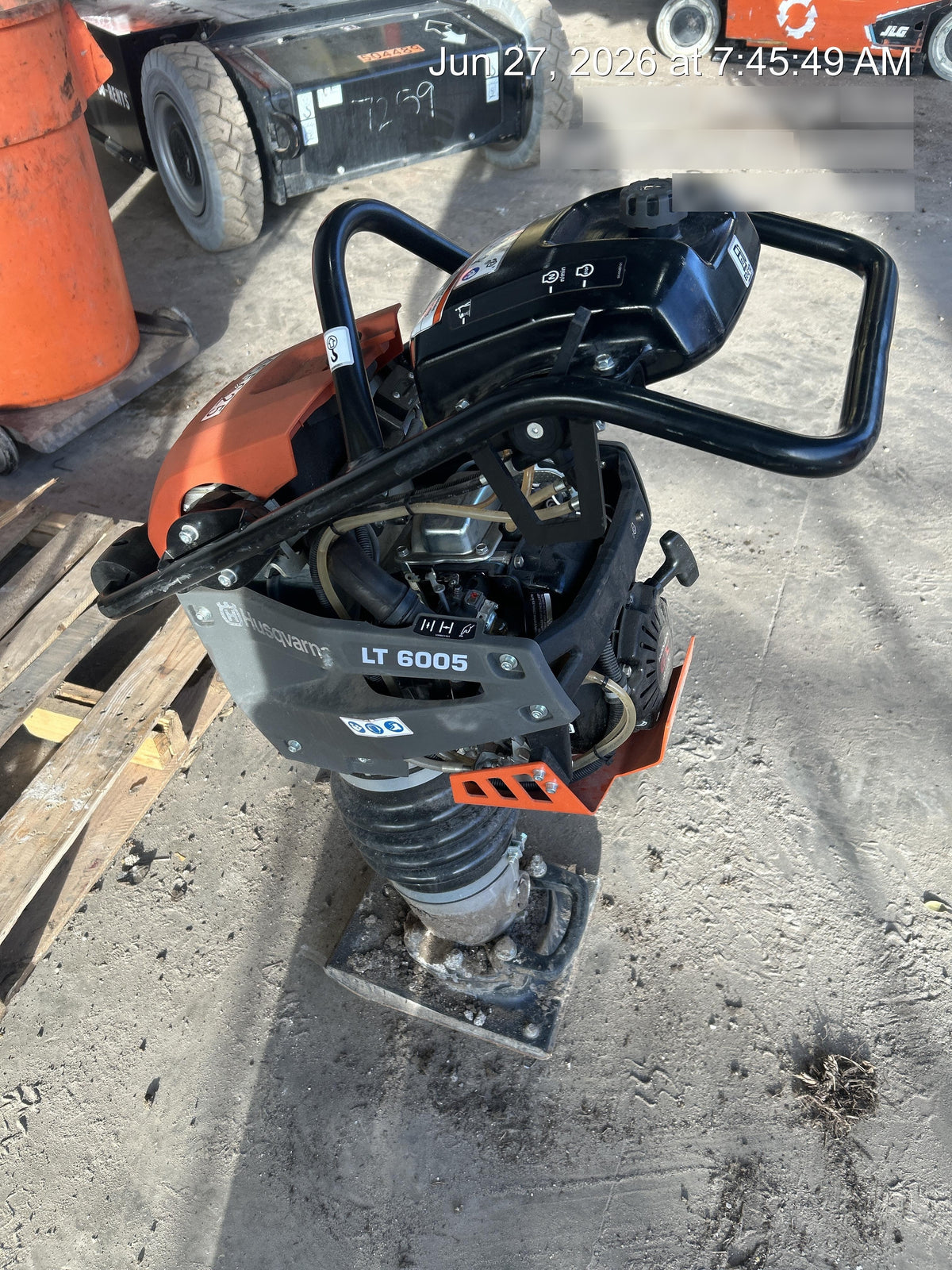 2024 HUSQVARNA LT6005