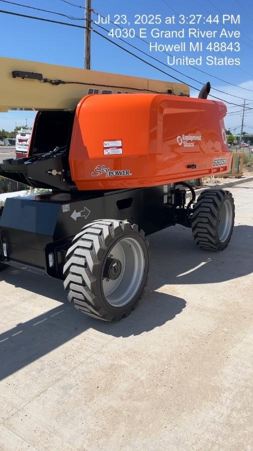 2025 JLG 660SJ