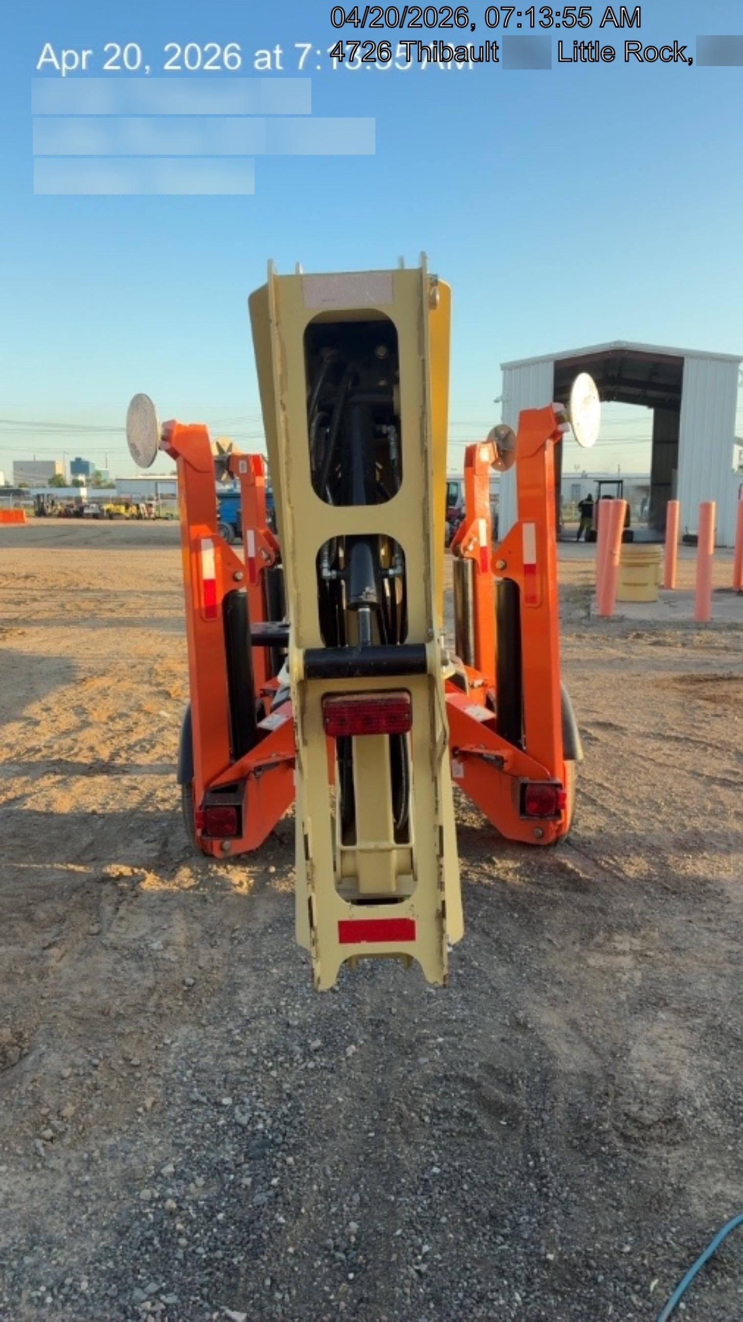 2023 JLG T500J
