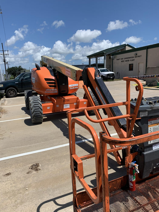 2019 JLG 600AJ