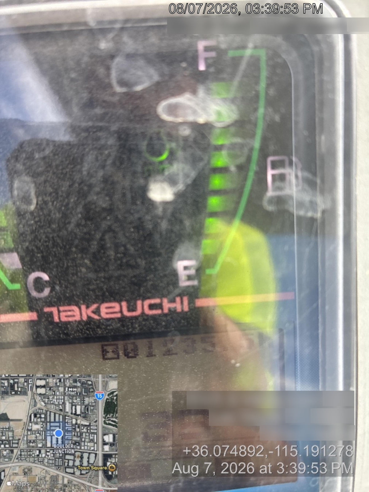 2022 TAKEUCHI TB235-2R
