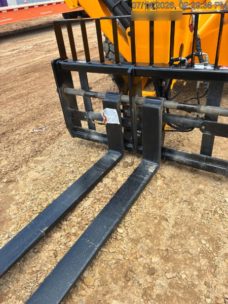 2026 JCB 400/F7377