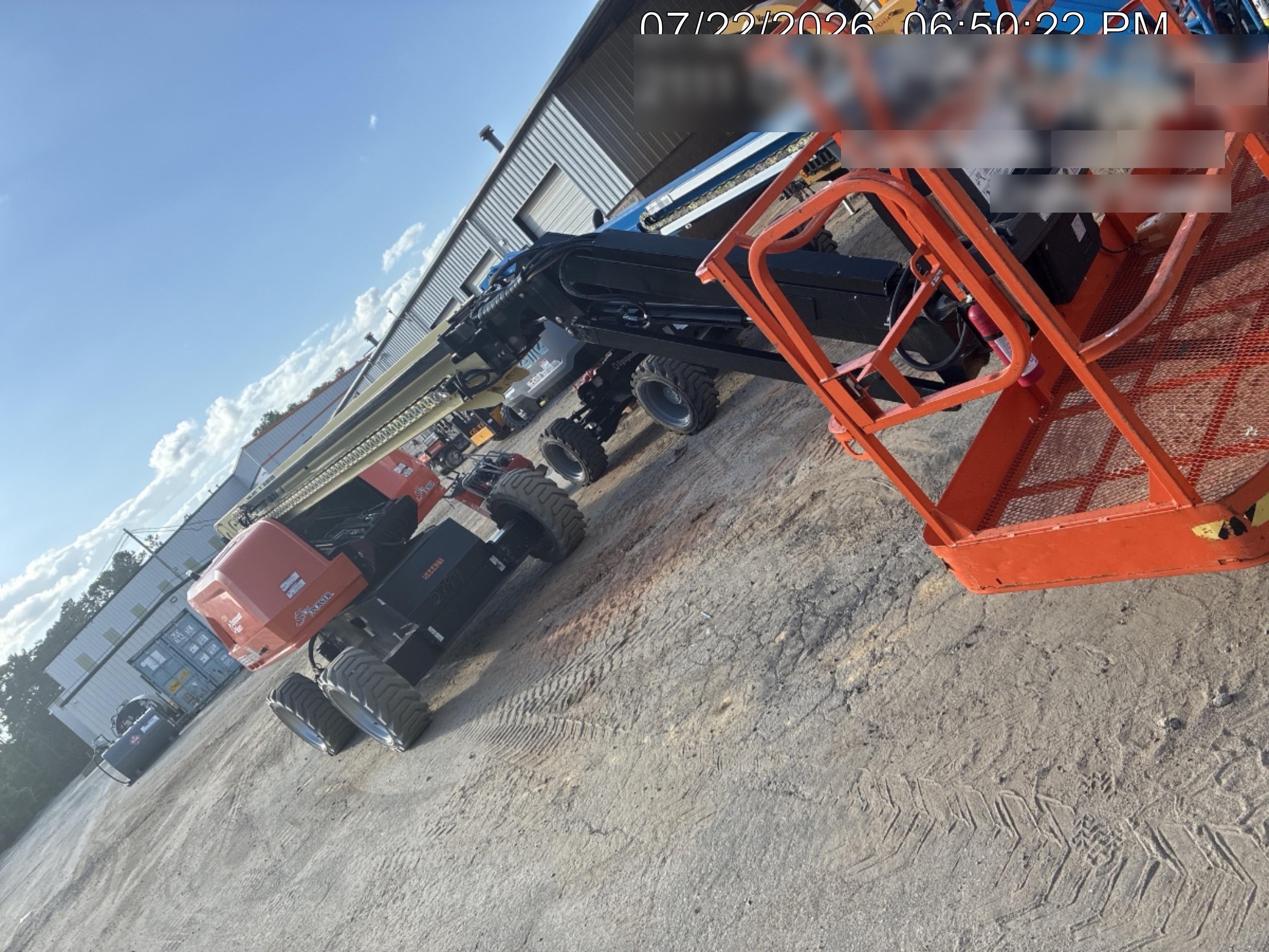 2025 JLG 660SJ