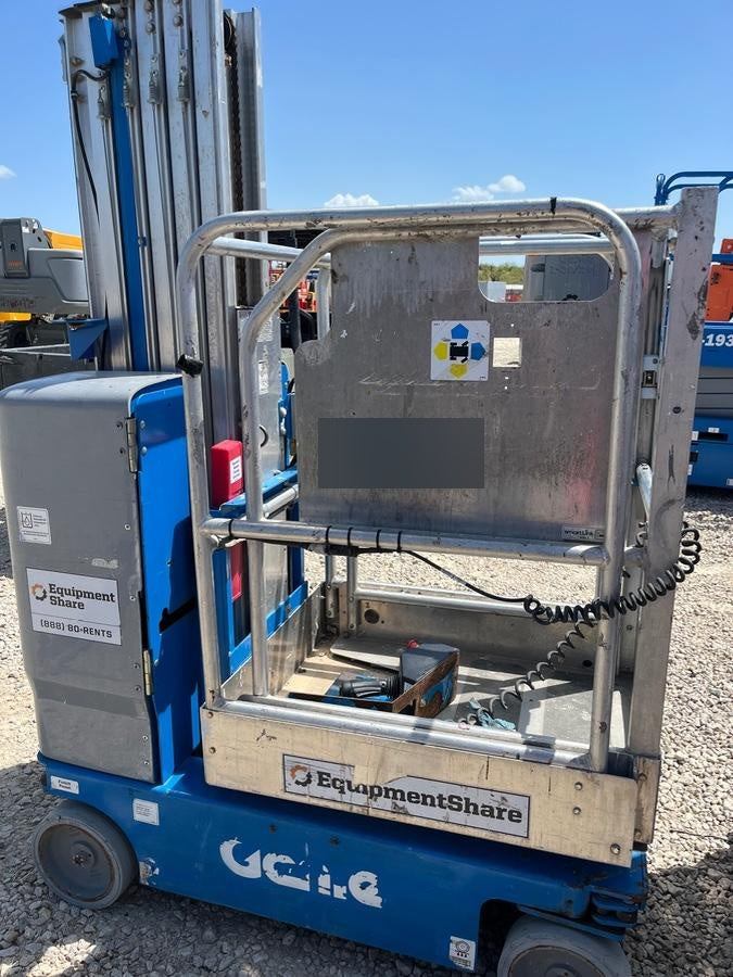 2019 GENIE GR-20