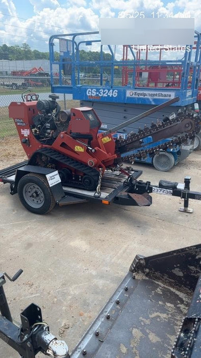 2018 DITCH WITCH C24XA