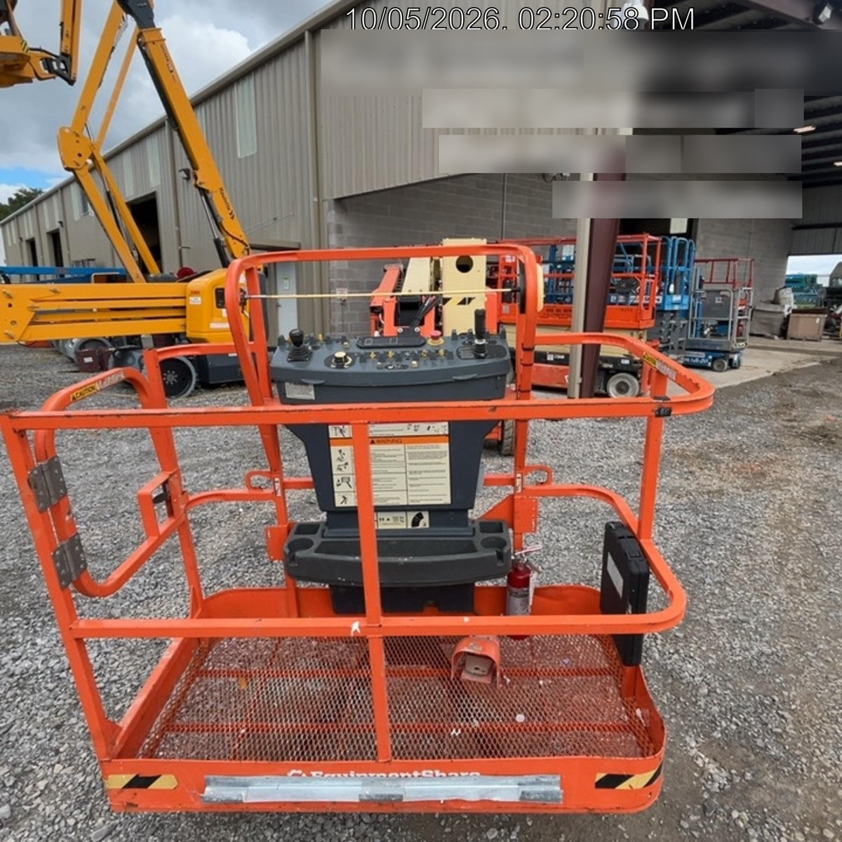2023 JLG E450AJ