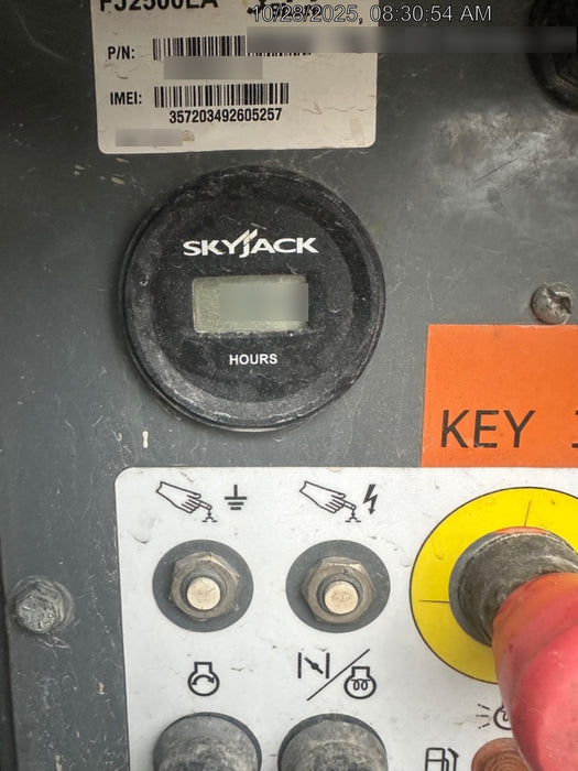 2016 SKYJACK SJ6832 RT