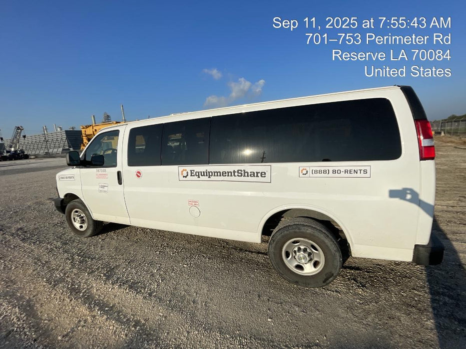 2023 CHEVROLET Express Van - Rental