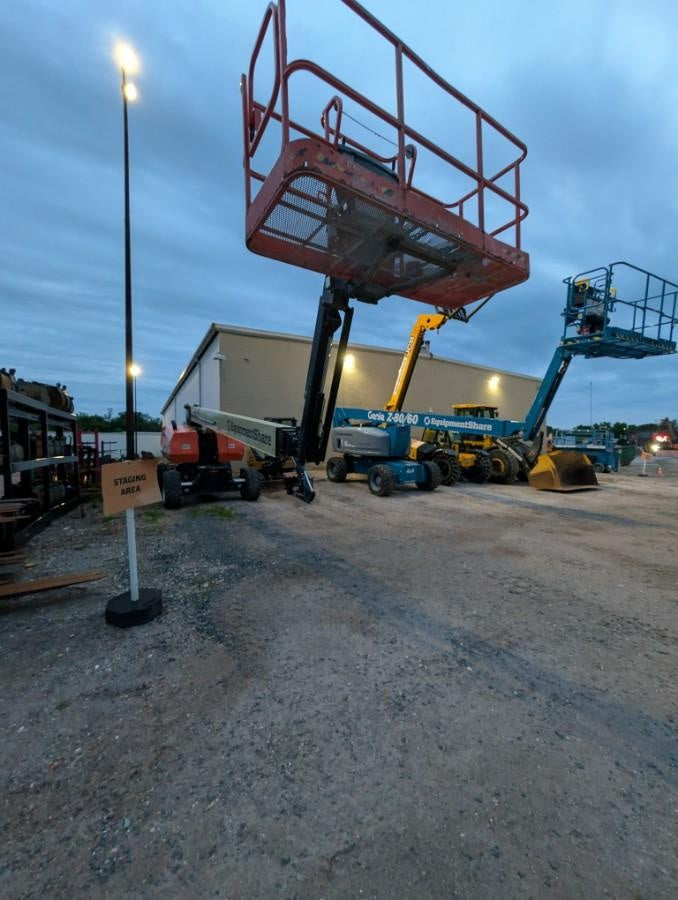 2024 JLG 860SJ