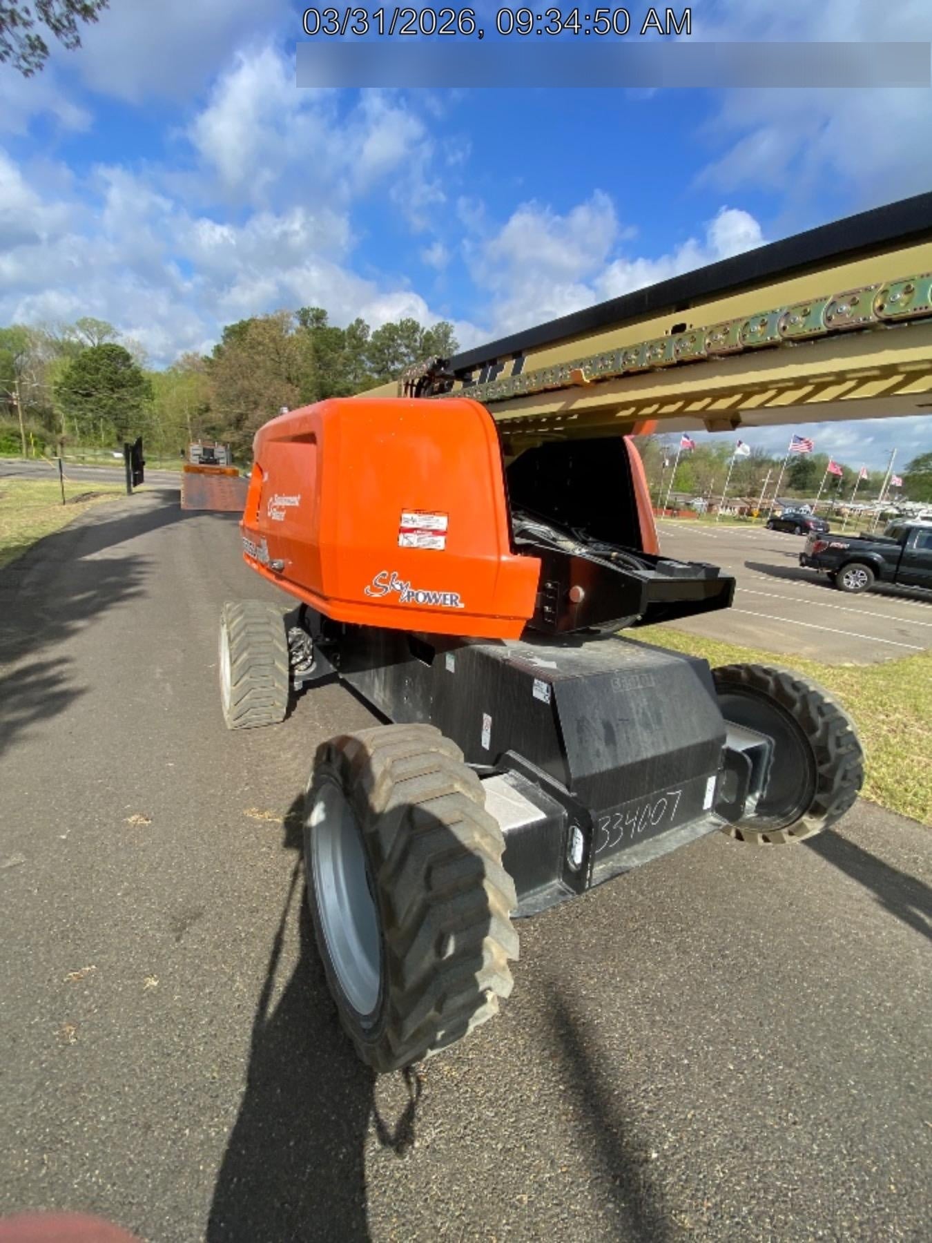 2025 JLG 660SJ