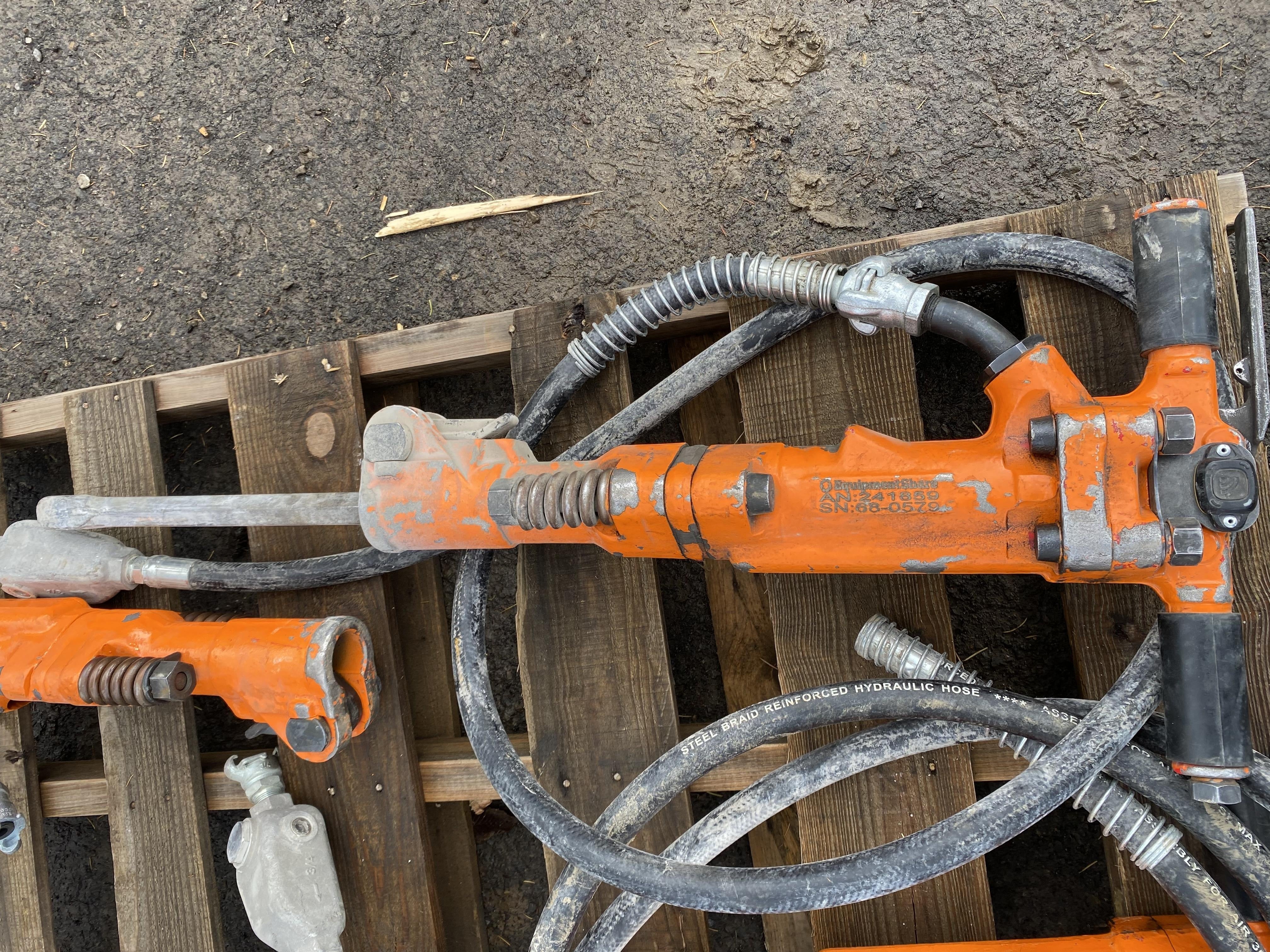 2022 MICHIGAN PNEUMATIC ES-TPB60-118-TRACKER