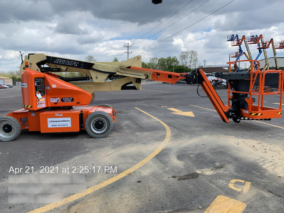 2021 JLG E400AJP Narrow