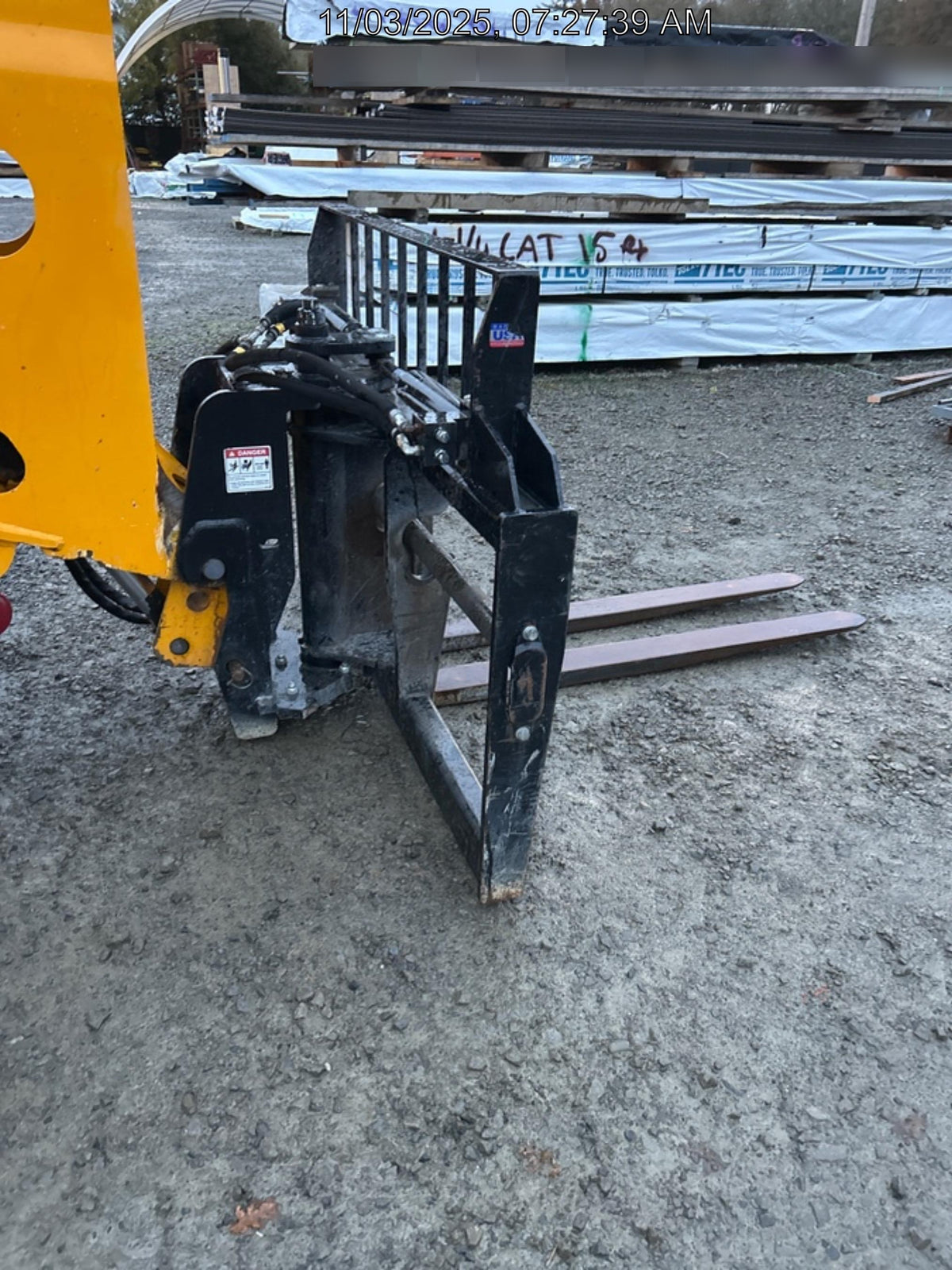 2022 JCB 332/E5286