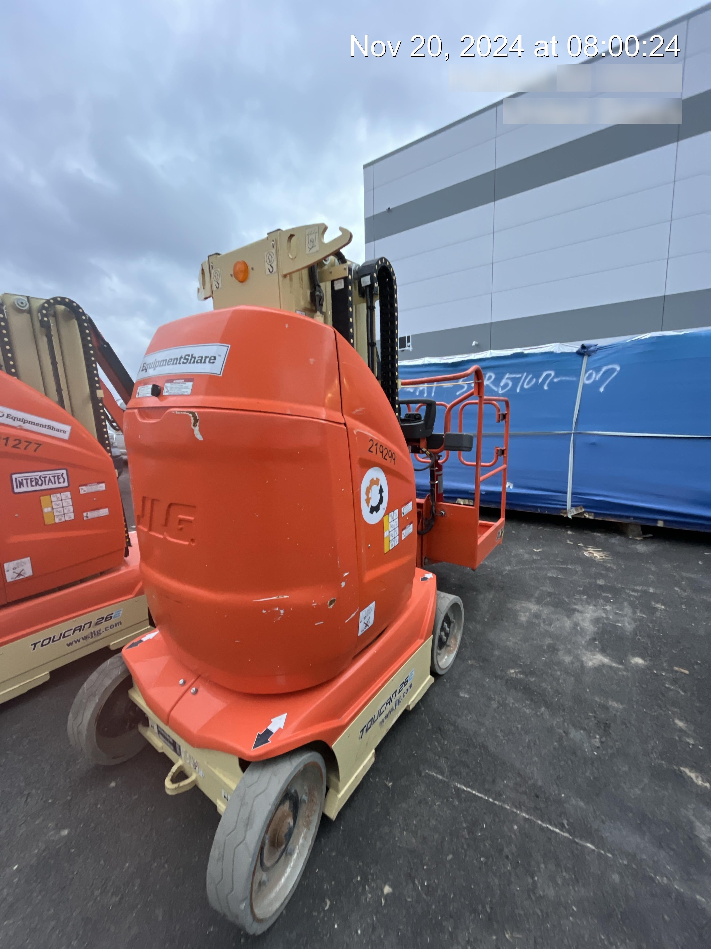 2022 JLG 26E