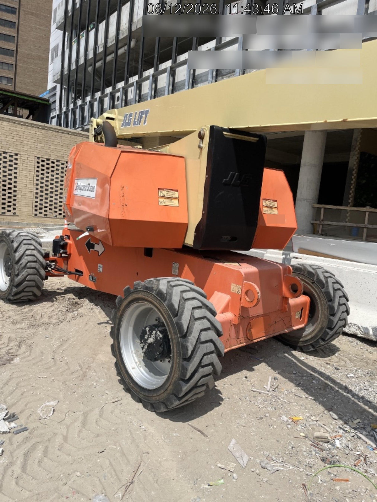 2019 JLG 800AJ