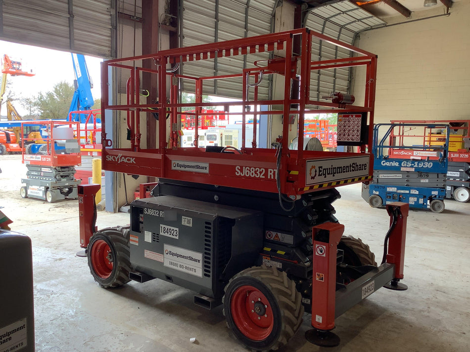 2021 SKYJACK SJ6832 RT