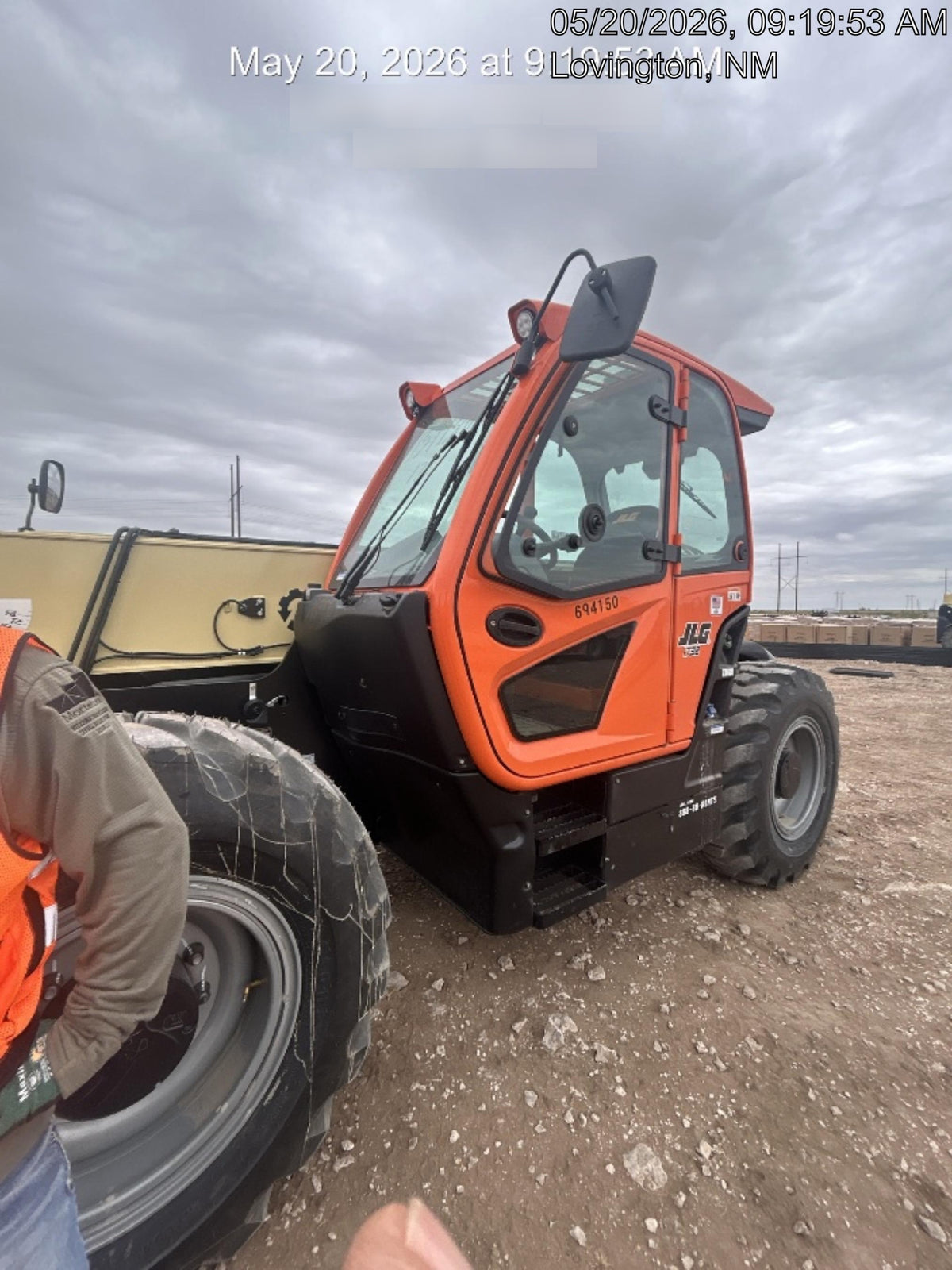 2026 JLG 1732