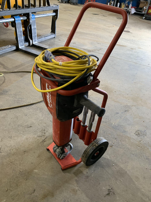2020 HILTI TE 3000-AVR