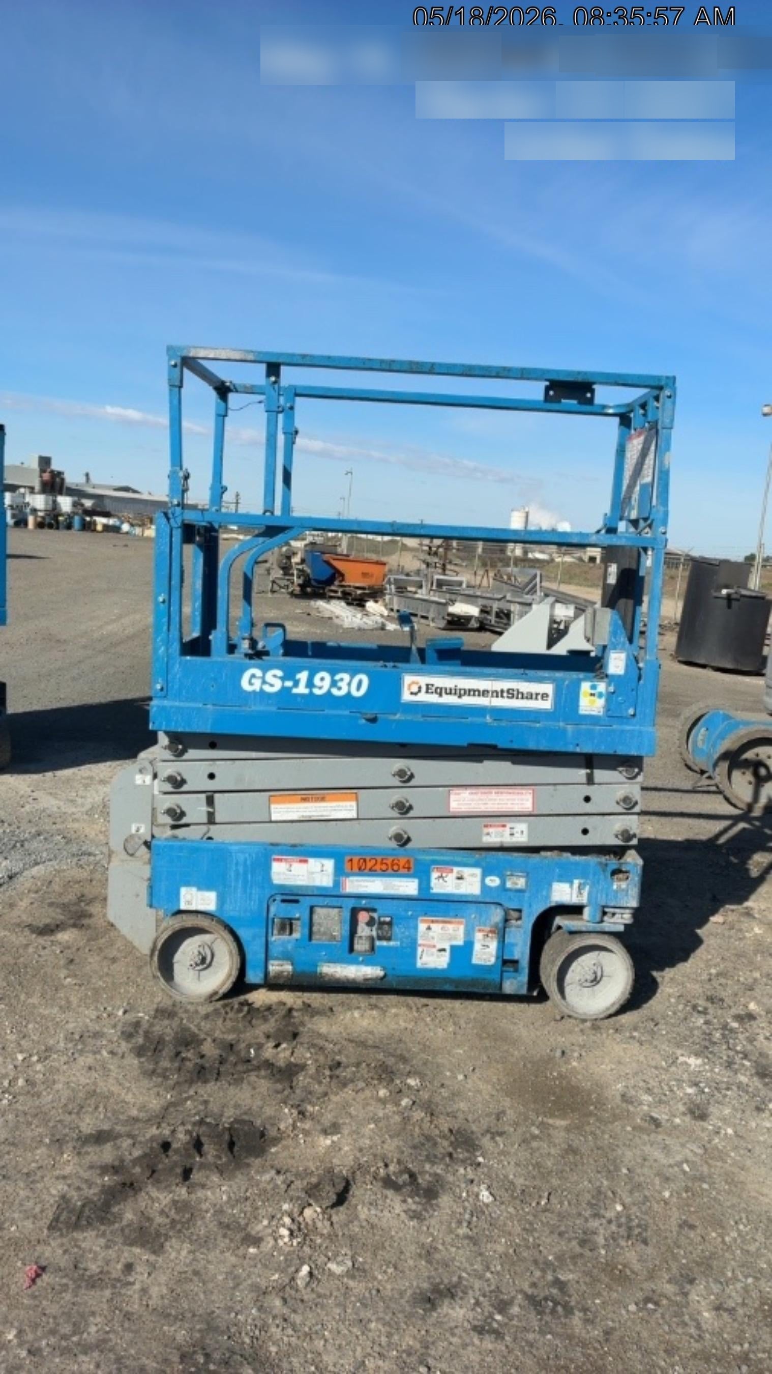 2020 Genie GS-1930 Solid Non Marking Tires, Beacon, Folding rails with half height swing gate, 800W Inverter