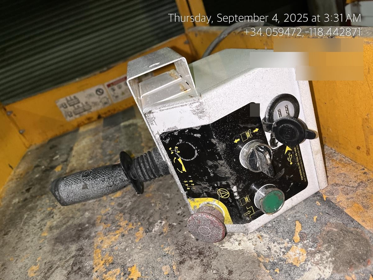 Custom Equipment HB-1430 <ul>
 <li>Hy-Brid Scissor Lift</li>
  <li>Platform capacity up to 670 lbs.</li>
  <li>Working height up to 20 ft</li>
  <li>Weighs under 1,700 lbs.</li>
  <li>Non-marking wheels </li>
</ul>