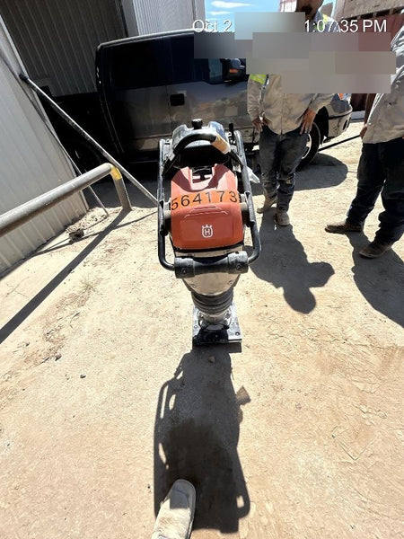 2025 HUSQVARNA LT6005