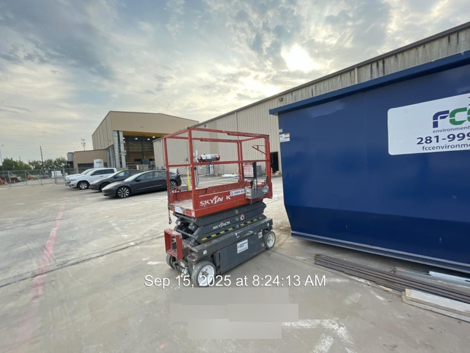 2017 Skyjack SJIII-3219 Skyjack SJ3219, Trojan Battery Set, Extended Warranty 5yr/5k hr