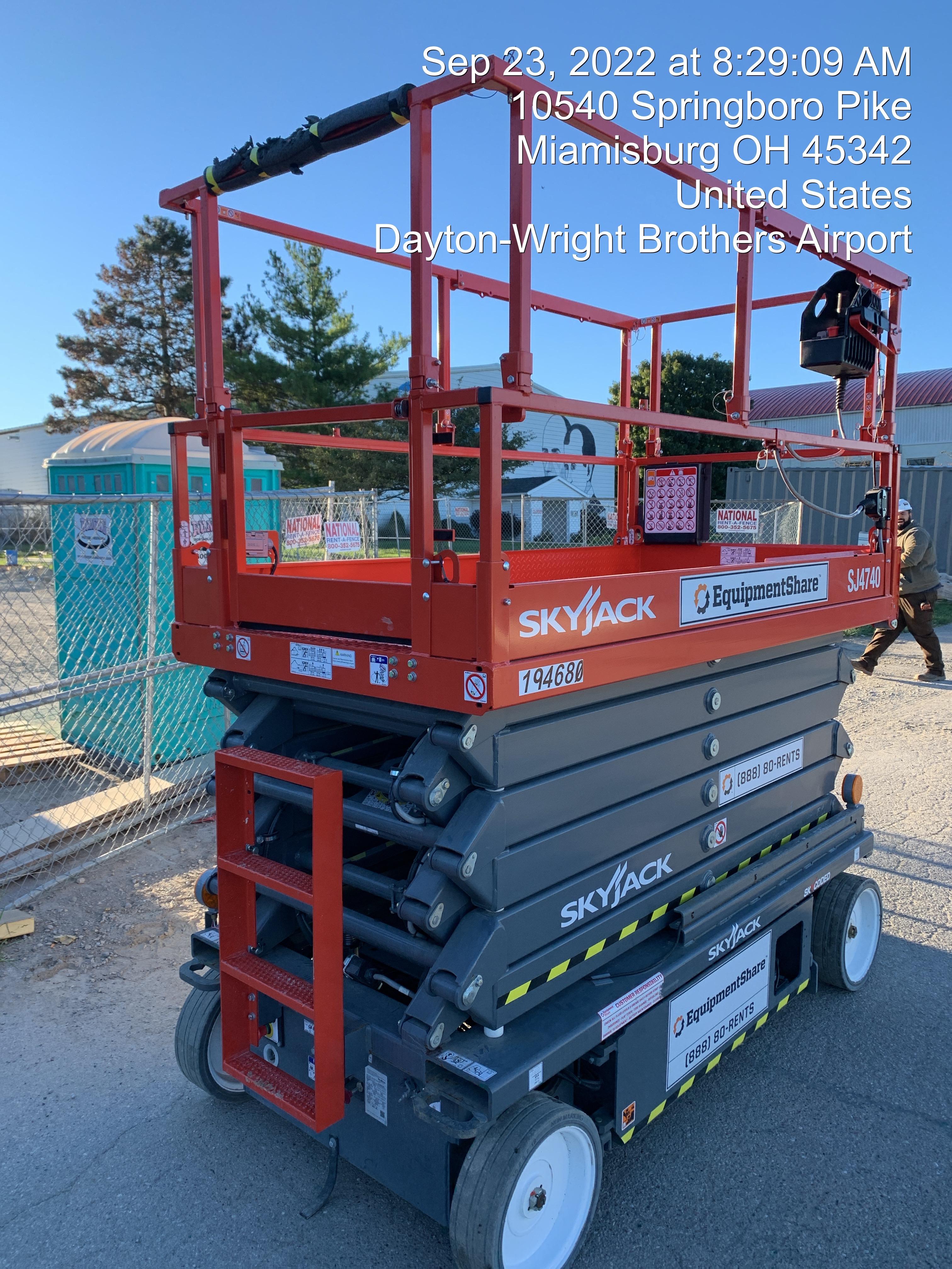 2021 SKYJACK SJ4740