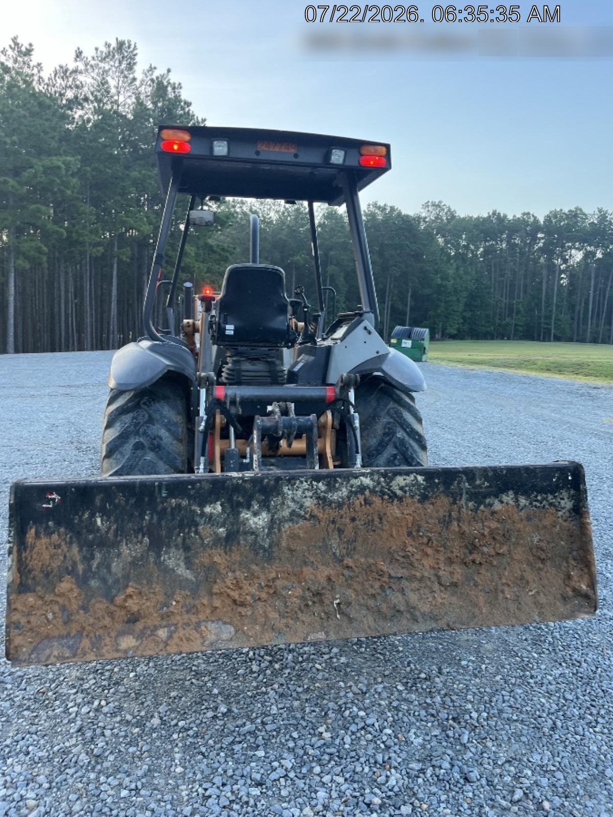 2022 CASE 570N EP