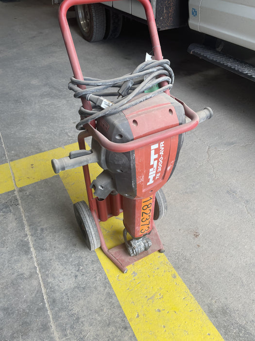 2021 HILTI TE 3000-AVR