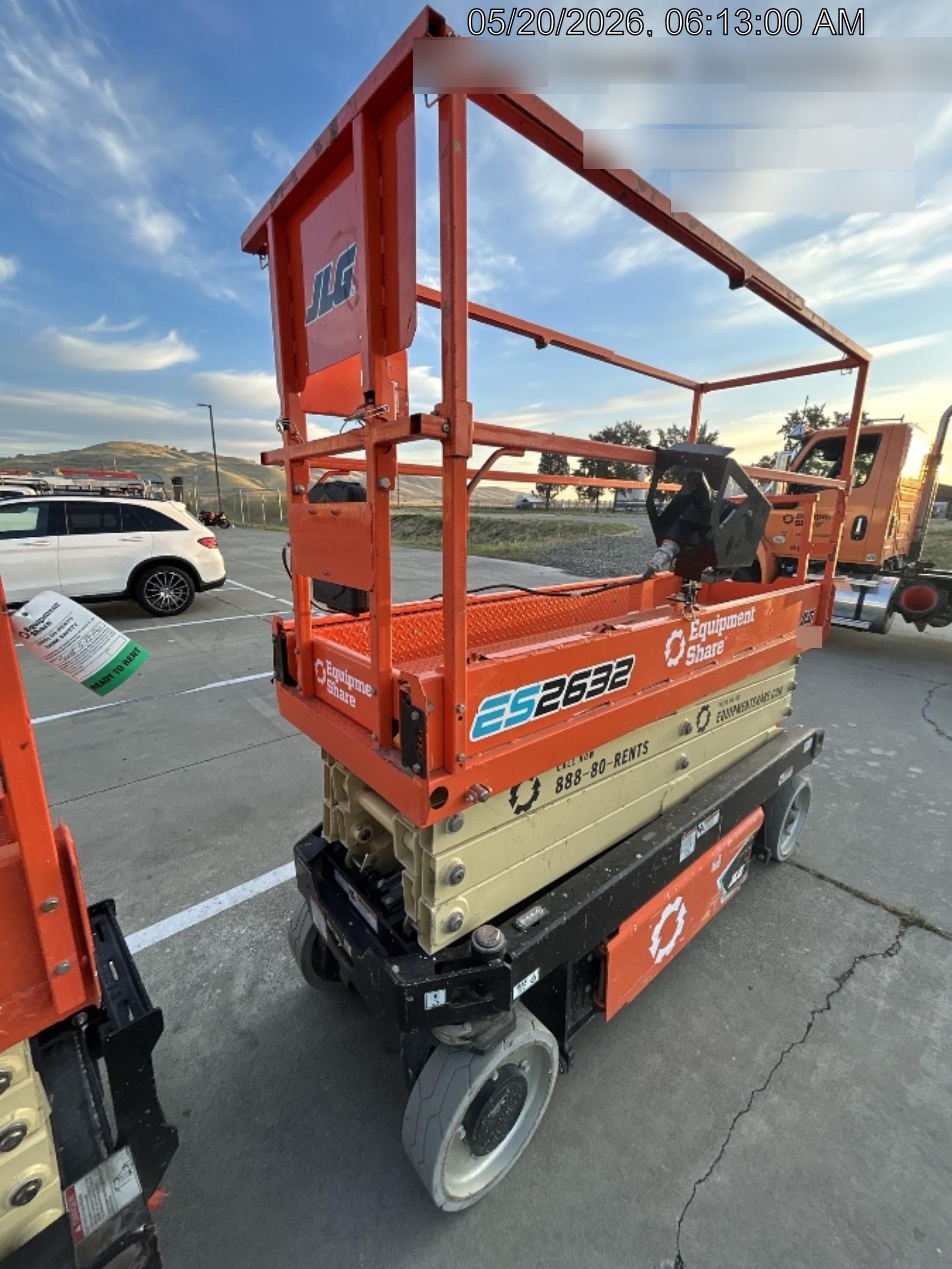 2022 JLG ES2632