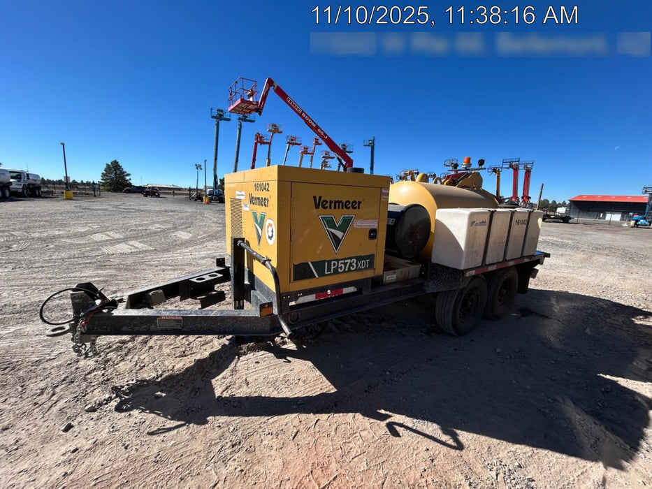 2021 Vac-Tron LP573XDT T4 Koehler Diesel Engine, 500 Gallon Debris Tank, x2 100 Gallon Water Tanks