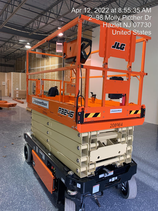 2022 JLG R3246