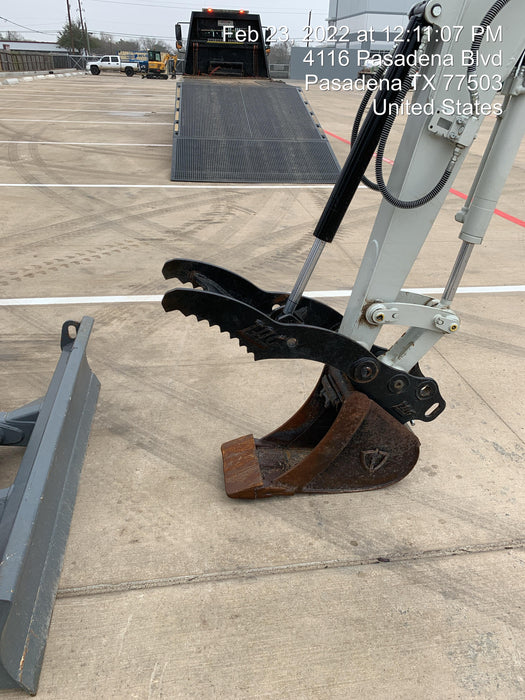 2021 TAKEUCHI TB235-2R