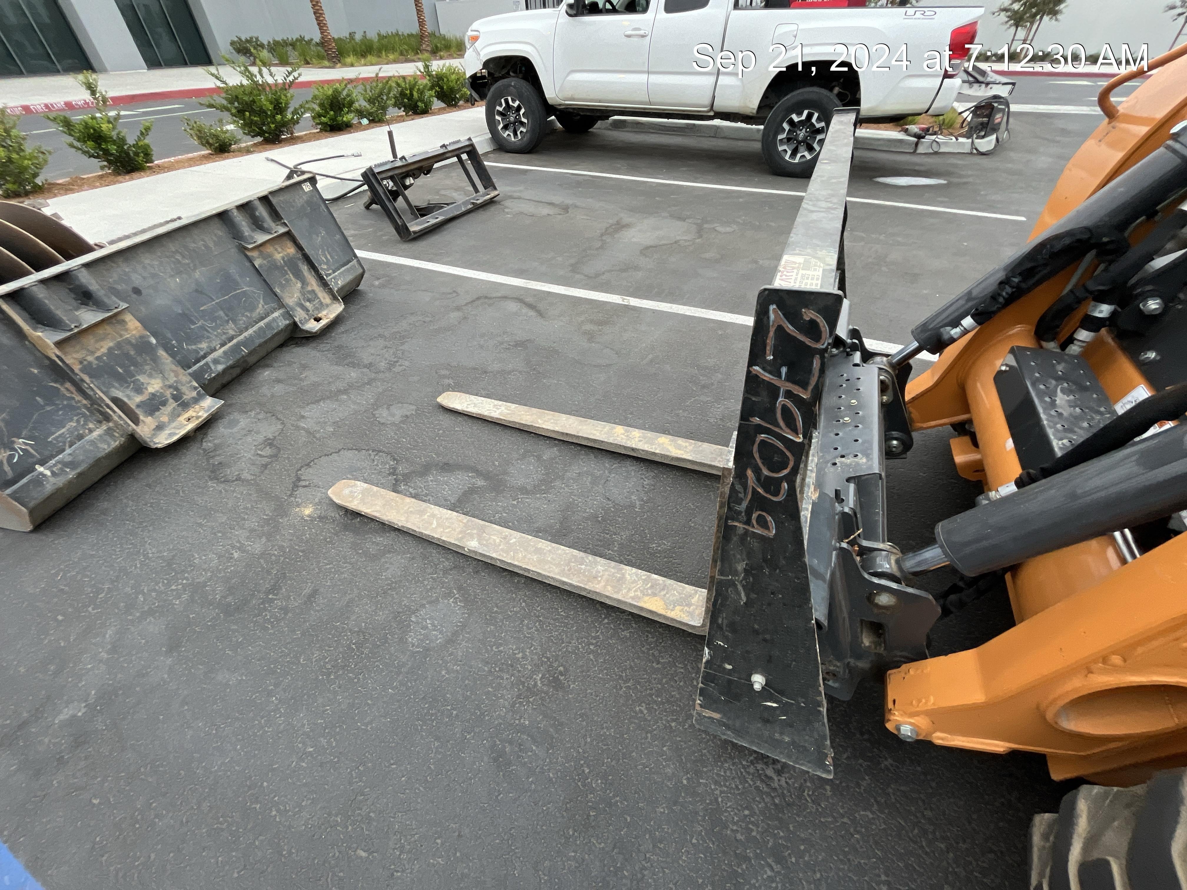 2022 ARROW MATERIAL HANDLING FS5100CB - 72"