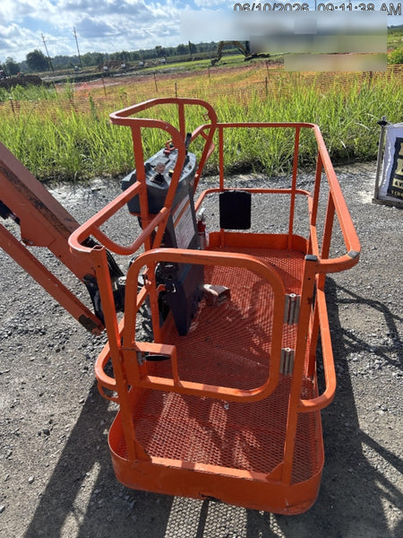 2019 JLG 860SJ
