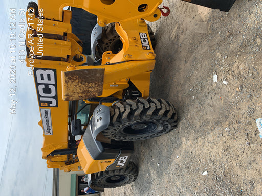 2019 JCB 512-56 Canopy, 109 HP, Solid Tires, STD Worklight, Beacon, Aux Hydraulics, Lifting Eye, Back up Alarm w/66" Carriage/60" Forks