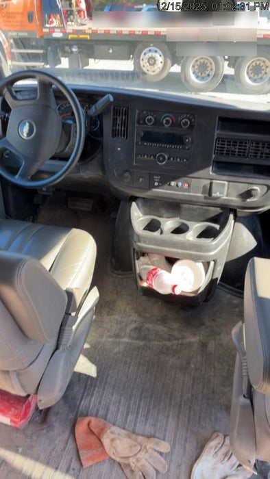 2025 CHEVROLET Express Van - Rental