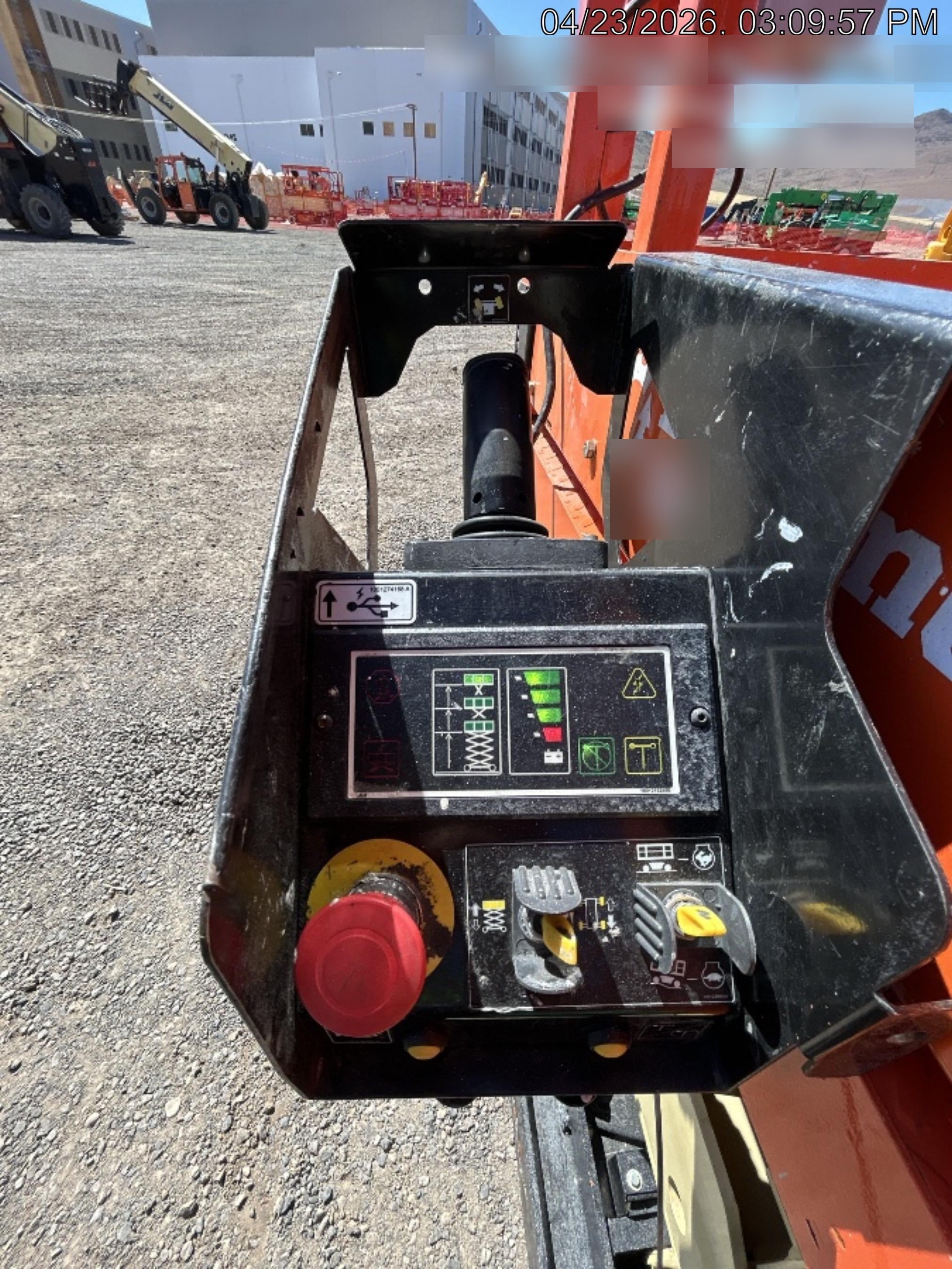 2022 JLG ES3246