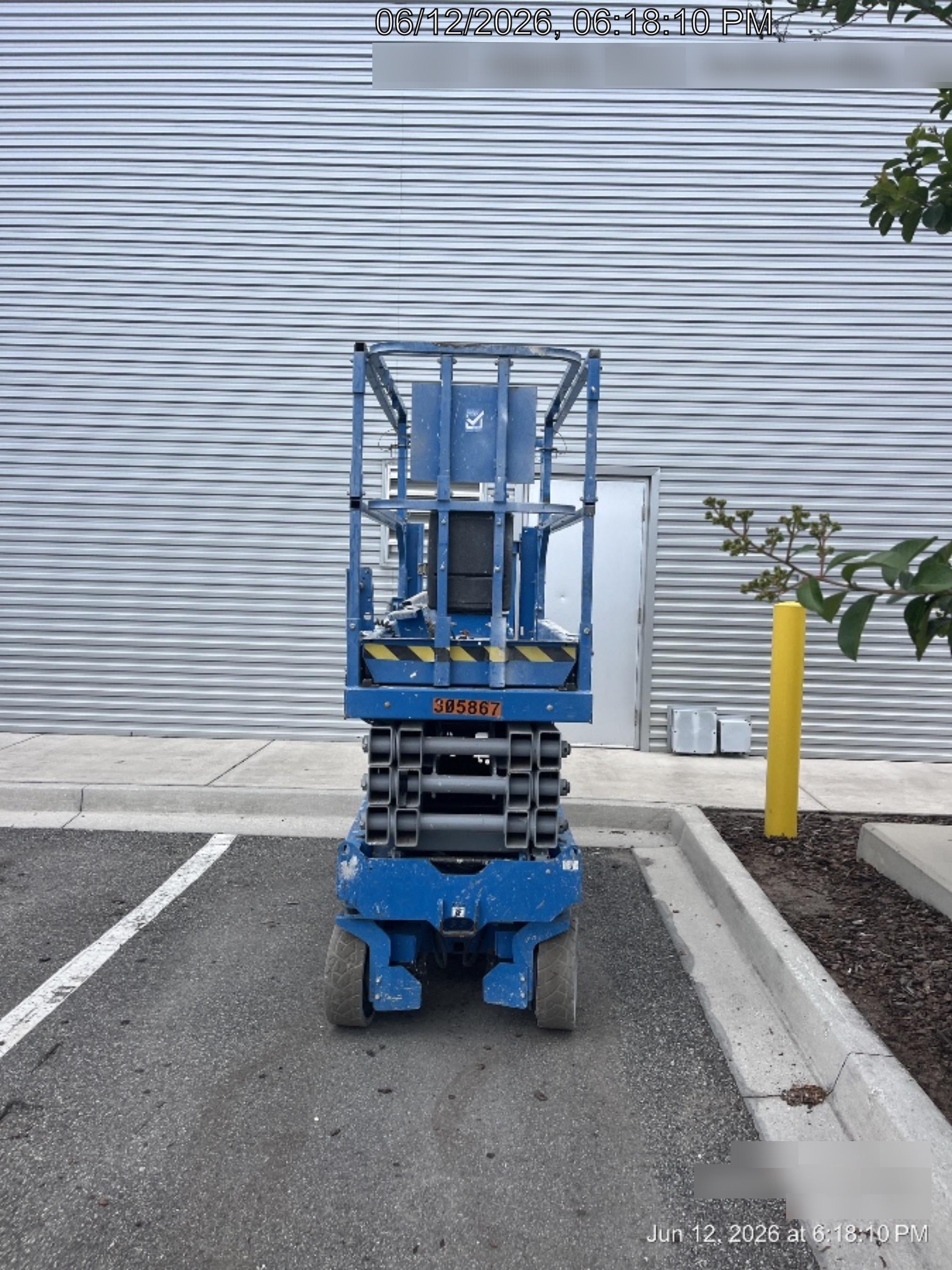 2023 GENIE GS-2632