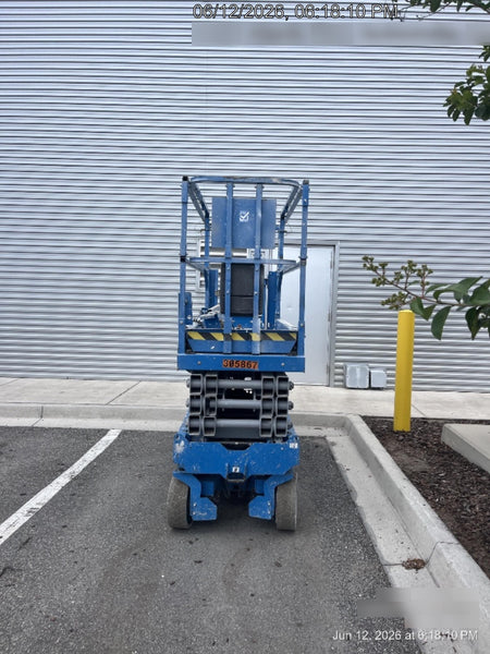 2023 GENIE GS-2632