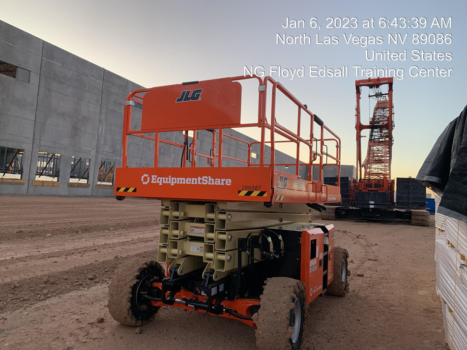 2022 JLG RT4394